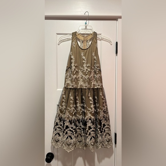 altar'd state black and gold dress Altar'd State Gold Black Layered Neck Long Sleeve Embroidered Dress Sz  Small
